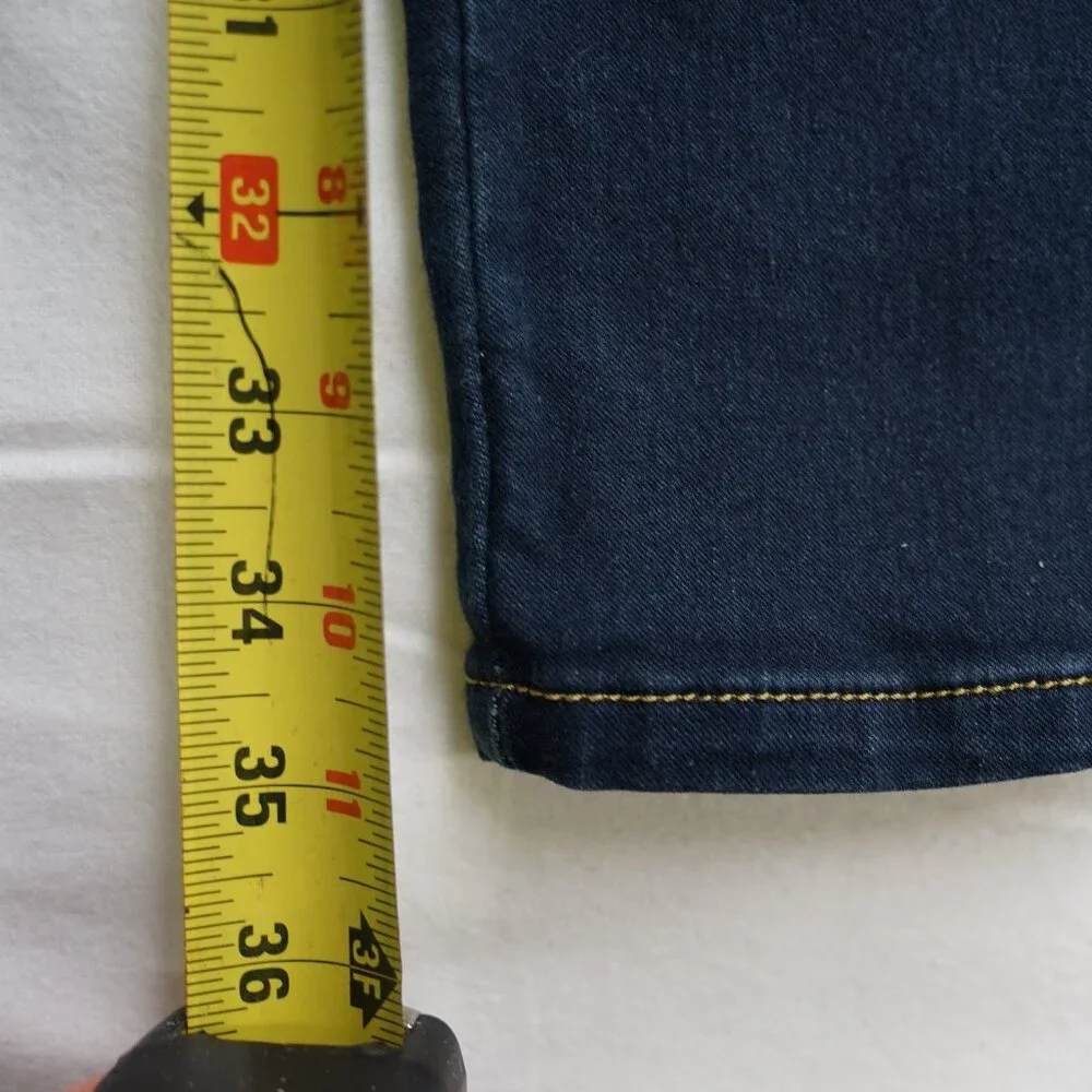 Women's Michael Kors Jeans, Size 6 - Picture 12 of 14